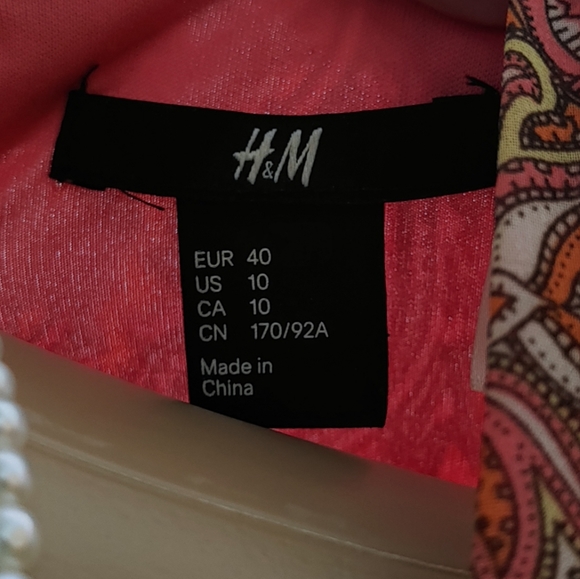 H&M Pink Paisley Sleeveless Pleated Dress Size 10 - Picture 6 of 7